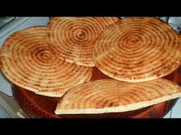 كسرة الرخساس التقليدية الأصيلة من يدين حماتي لاتفوتوها Youtube Food And Drink Food Ramadan