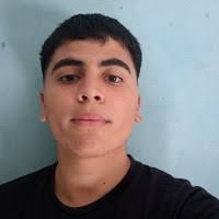 5000+ perfiles de «Becerra»