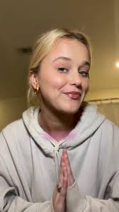 Check out a few summer time favorites with @Ava Willingham ✨Loose Mineral  Foundation made with microfine Zinc and Titanium to help protect your skin  from outdoor elements ☀️ And provides beautiful ...