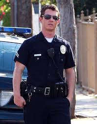 Shawn Hatosy Photos Photos Stars On The Set Of Southland In Los Angeles Shawn Hatosy Men In Uniform Southland