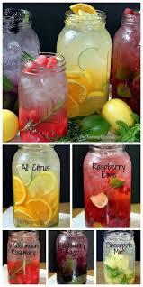 Truebluemeandyou Diy Naturally Flavored Water Recipes From The Yummy Life Flavored Naturally Wasser Mit Fruchten Rezepte Fur Wasser Mit Geschmack Rezepte
