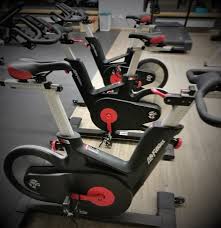 Pin Auf Rollentrainer Test 2019