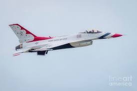 7,814 likes · 61 talking about this. The Usaf F 16 Thunderbirds Number 6 Photograph By Rene Triay Photography