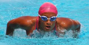 Nadadora veracruzana Karla Vidal busca apoyo económico para Mundial en  Rumania