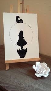 Affiche Illustration Noir Et Blanc Ampoule Alice Aux Pays Des Merveilles Illustration Noire Dessins Disney Faciles Dessins Disney