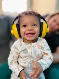 Avery White (@BabyDuckAvery)