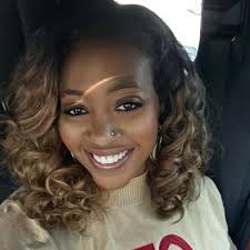 Tara Brinson's Instagram, Twitter & Facebook