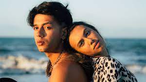 Er singt auf romanes, tschechisch und englisch. Jan Bendig Bella Ciao Official Video Youtube