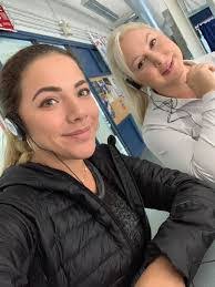 Donna Oates's Instagram, Twitter & Facebook