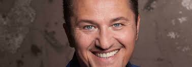 I'm watching La Cenerentola (Isabel Leonard) streaming from the Wiener  Staatsoper. Later today, they will be streaming Rusalka (Piotr Beczala is  the prince) and Thurs, it's Die Walkure, Sunday it is Siegfried.