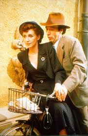 See more of roberto benigni on facebook. La Vita E Bella Belle Movie Movie Scenes Life Is Beautiful