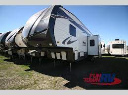 Maybe you would like to learn more about one of these? Palomino Puma Unleashed Fifth Wheel Toy Hauler Get Out On The Trails For Less Fun Town Rv Blog