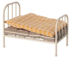 maileg vintage bett mutter consorten