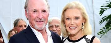 From Chic to Pink at Hamptons Fundraisers