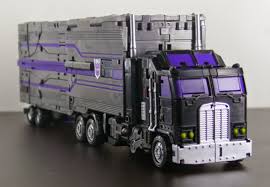 The kenworth k100 is a casting by matchbox that debuted for the 2010 super convoy series. 7 Cg Menasor Ref Ideas Kenworth Trucks Transformers Decepticons
