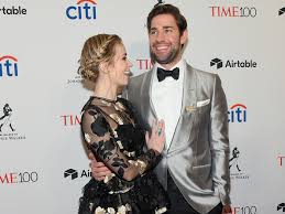 How many children do john krasinski and emily blunt have? John Krasinski Flew 6 000 Miles Every Weekend To See Emily Blunt