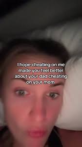 Videos de Karissa Stone (@stoneosi7vy) con “original sound