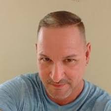 Stream Los Reyes by Plena Libre