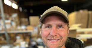 Ed Wagner Of Blue Echo Care On The Top 5 Ways To Market, Advertise &  Promote An Ecommerce Business Today