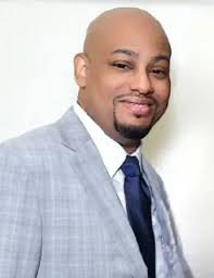 Malcolm Moody's Instagram, Twitter & Facebook