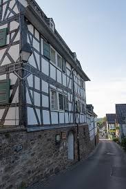 Dieses schlichte hotel befindet sich in der altstadt in einem gebäude im bayrischen stil und ist 1 gehminute vom turmmuseum im katharinenturm entfernt. Renteigasse In 53773 Hennef Sieg Stadt Blankenberg Nordrhein Westfalen