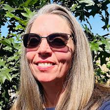 Feeling something hearty and delicious? 🍲 Try our Chili and Cornbread, a  meal that truly gets better with every bite. It's the best meal for a cold  winter day! Come get yours