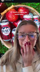 if bapple comes back, my life will be exponentially better 😁 #greenscreen  #busch #buschapple #bapple #lifeisworthliving