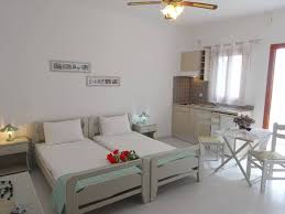 kamakaris rooms double room with mini