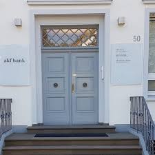 Hier findest du alle banken und sparkassen mit öffnungszeiten, adressen und leistungen in wuppertal und umgebung. Akf Bank Als Arbeitgeber Gehalt Karriere Benefits Kununu