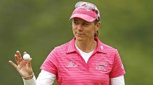 More than a decade after annika sorenstam won her last lpga tour event, she's ready to tee it up again. Sorenstam Tips Cap To Youth Talks Junior Golf Lpga Ladies Professional Golf Association