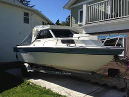 Learn all about outcast's construction, fabric, and features. K C Thermoglass 19 Ft Fishing Boat With Yamaha 150 And Honda 8 Kicker For Sale In Telegraph Cove British Columbia Used Boats For You