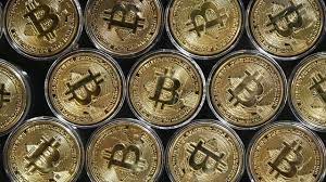 Bitcoin's price exceeded $60,000 in april 2021, setting a new record and coinciding with cryptocurrency exchange coinbase going public. Bitcoin Btc Usd Cryptocurrency Price Wipes Out 600 Billion Off Digital Tokens Bloomberg