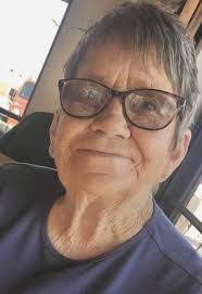 Amber Simcox's Instagram, Twitter & Facebook