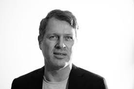 Oliver Hess's Instagram, Twitter & Facebook