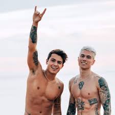 «intubato in terapia intensiva, ho rischiato di perdere tutto». Benji E Fede Chi Sono Eta Carriera Curiosita E Vita Privata