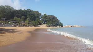 Selain itu, untuk wisatawan berkendaraan akan dikenakan biaya tambahan sebagai retribusi parkir. Pantai Kura Kura Htm Rute Foto Ulasan Pengunjung