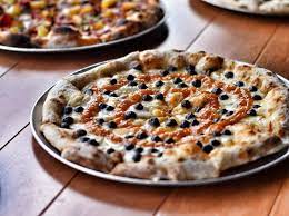 Order online, or visit our outlets in johor, kuala lumpur, subang, klang, melaka, penang, selangor, perak. Best Pizza Places In Kl