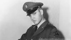 Mar 26, 2021 · elvis presley came from very humble beginnings and grew up to become one of the biggest names in rock 'n' roll. German Town To Dedicate Statue To Famous Resident Elvis News Dw 01 04 2021