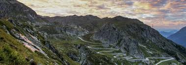 Organisiert als verein hat die iap zum ziel, die arbeitsplätze in den regionen zu erhalten und zu fördern. Alpenpasse