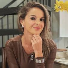 As a financial feminist, self professed markets junkie/nerd and Maria  Bartiromo super fan I cannot imagine a better way to kick off March-  #womenshistorymonth than highlighting the economic…