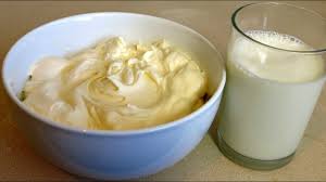 In a medium mixing bowl whisk the egg yolks until they lighten in color. Turn Milk Into Whipped Cream Homemade Youtube