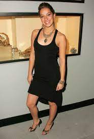 Vanessa lengies height is 5 feet 2 inches tall and her body weight is 48 kilograms. Vanessa Lengies Quotes Quotesgram