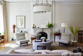 One way to differentiate neoclassical (louis xvi) from rococo (louis xv) styles is the shape of the. Inside A Neoclassical Style Townhouse With Fresh Contemporary Furniture