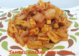 Menu masakan sederhana dengan bahan utama kentang dan cabe merah ini cukup banyak penggemarnya. Cara Gampang Memasak Sambel Goreng Kikil Tahu Enak Banget Sweetbuyouts