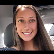 Amber Linton's Instagram, Twitter & Facebook