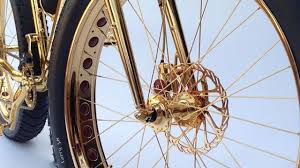 Hier Mehr Erfahren Das Teuerste Mountainbike Der Welt Gold Diamanten Und Saphire Dieses Mountainbike Kostet 1 000 000 Us Dollar Mountainbike Teuerste Welt