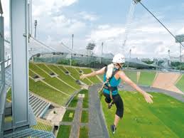 Sie sollen ein fest werden, die european championships 2022 in münchen, die größte veranstaltung, die der olympiapark seit den sommerspielen von 1972 erlebt hat. Flying Fox Munchen Zipline Im Olympia Stadion I Mydays