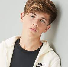 Quelques heures plus tard, la jeune femme a été une jeune femme du nom de tristyn bailey est tragiquement décédée à l'âge de 13 ans, ce dimanche 9 mai 2021. 42 Idees De Beau Gosse Enfant Beaux Mecs Mecs Mignons Beau Mec Ado