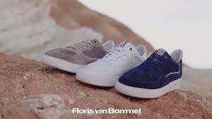 De schoenen worden nog gemaakt volgens traditionele maakwijzen, te weten ago, blake en. 2020 Floris Van Bommel Spring Summer Collection Video Youtube