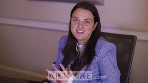 Continúa la polémica en contra de la ministra de las tecnologías de la información y las comunicaciones, karen abudinen, por el millonario contrato que se le adjudicó a la unión temporal centros poblados por $70 mil millones para llevar internet a las zonas. Karen Abudinen Nueva Ministra Tic En Colombia Kienyke